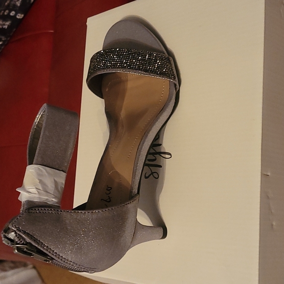 Evening shoe New in box - Picture 5 of 7